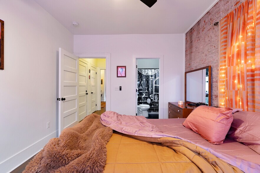 More Photos Of 111 N Foushee St, Richmond Apartments For Sale