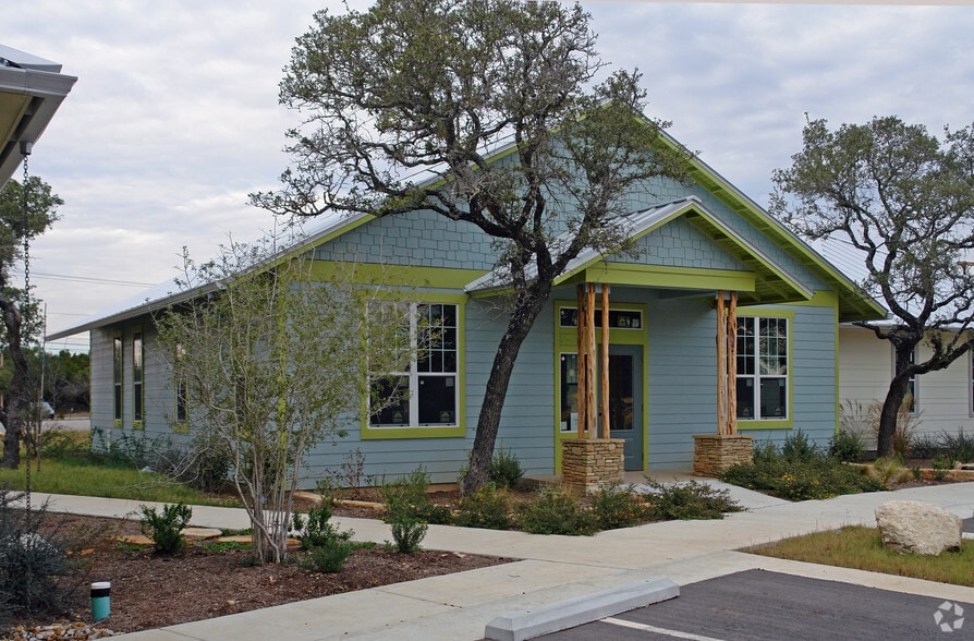 More Photos Of 800 Crystal Falls Pky, Leander Medical For Sale