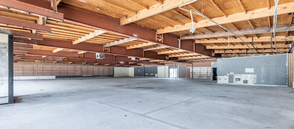 More Photos Of 6029-6039 N Figueroa St, Los Angeles Storefront For Lease