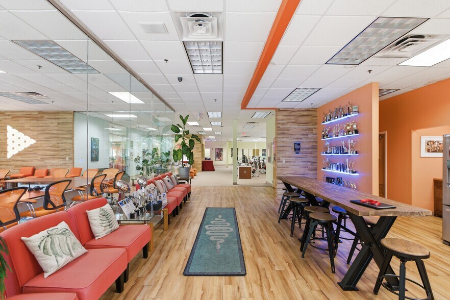 Primary Photo Of 255 Great Valley Pky, Malvern Office For Lease