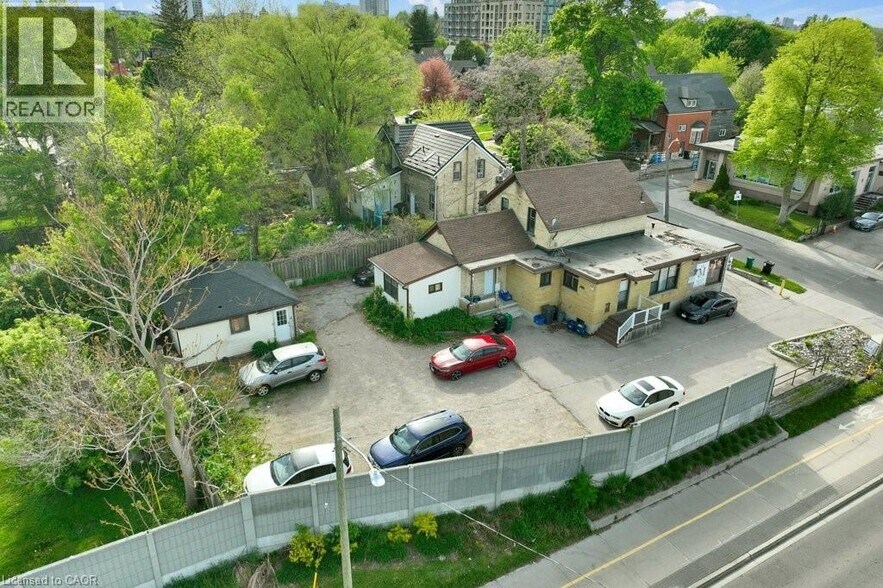 More Photos Of 183 Louisa St, Kitchener Storefront Retail Residential For Sale