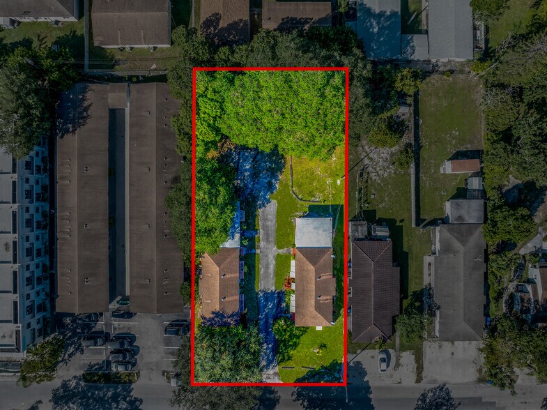 More Photos Of 2459 Pierce St, Hollywood Apartments For Sale