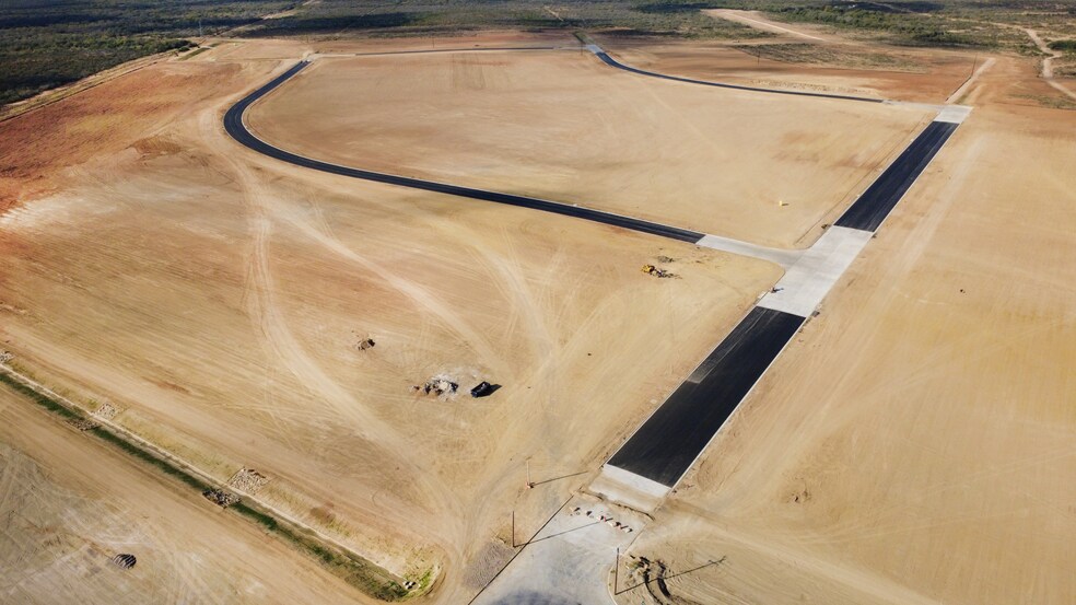 More Photos Of SKG at Hachar Industrial Park, Laredo Land For Sale