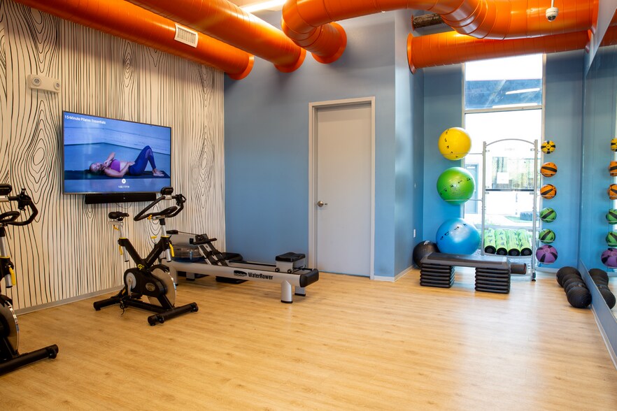 More Photos Of 104 E 7th St, Coralville Apartments For Lease