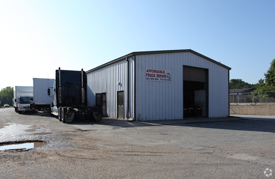 Primary Photo Of 4851 Highway 85, Forest Park Unknown For Lease