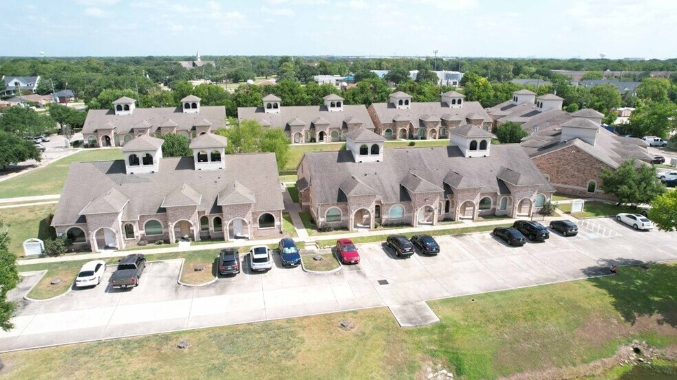 Primary Photo Of 140 Eldridge Rd, Sugar Land Medical For Lease
