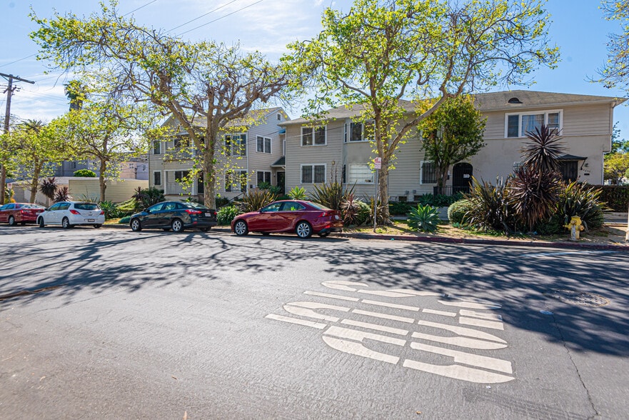 More Photos Of 3220 W 2nd St, Los Angeles Multifamily For Sale