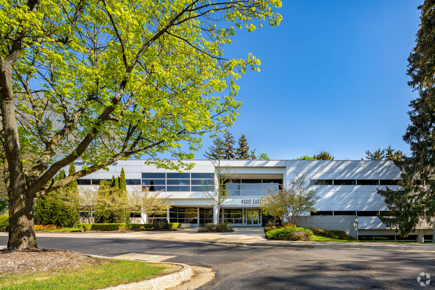 Primary Photo Of 41000 Woodward Ave, Bloomfield Hills Office For Lease