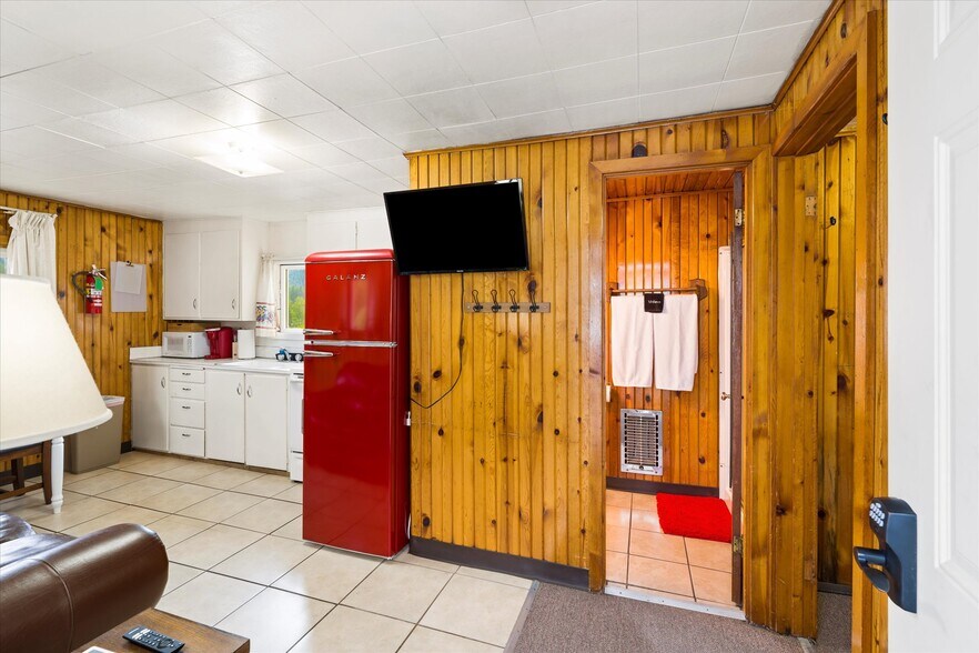 More Photos Of 89 Mullan W, Superior Apartments For Sale