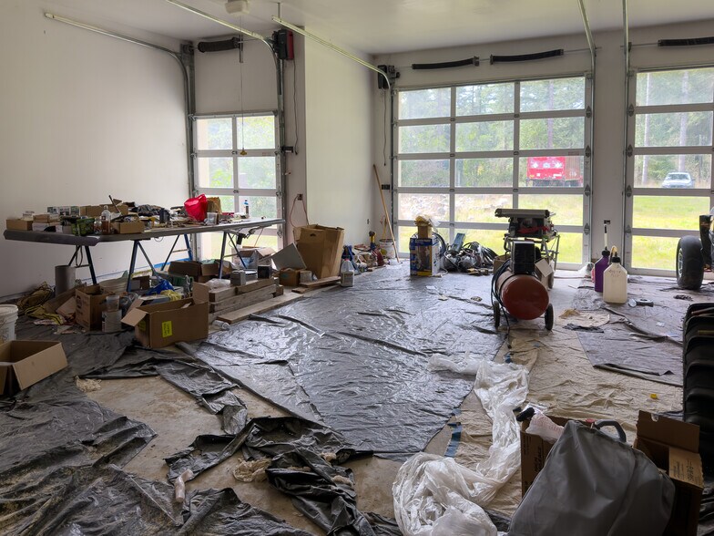 More Photos Of 46914 US-101, Bandon General Retail For Sale