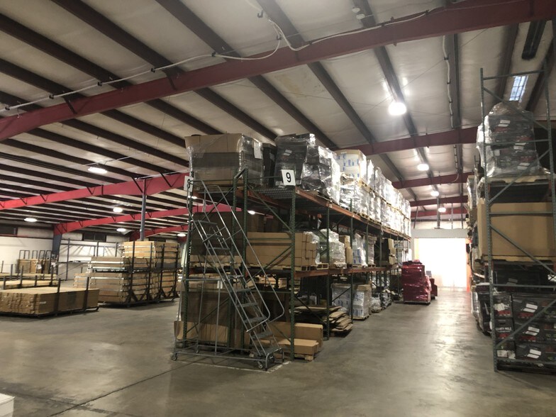 More Photos Of 3121 Hartsfield Rd, Tallahassee Light Manufacturing For Sale