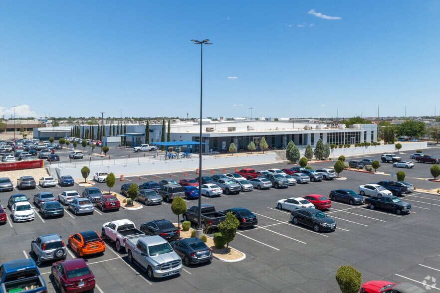 More Photos Of 1359 Lomaland Dr, El Paso Office For Lease