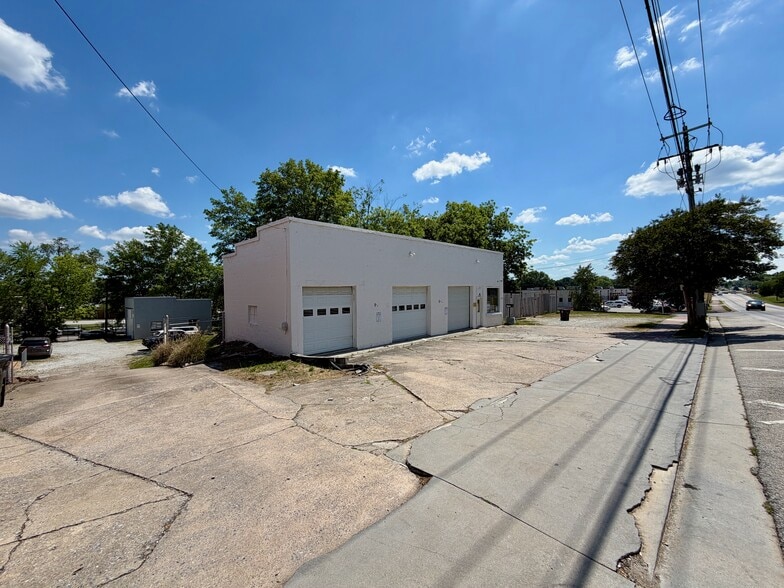 More Photos Of 12471 Veterans Memorial Hwy, Douglasville Industrial For Lease