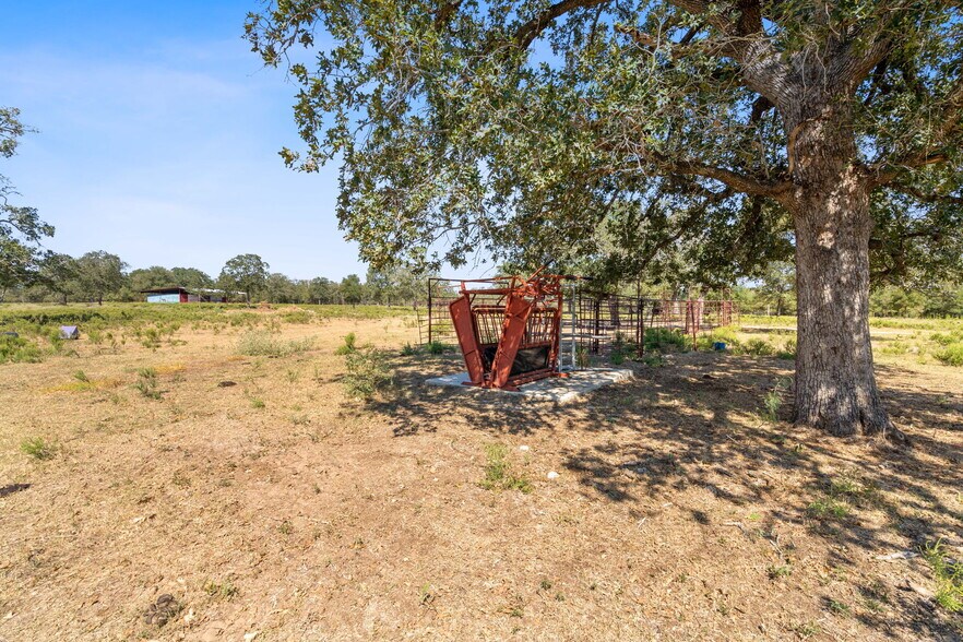 More Photos Of 5501 Old Colony Line Rd, Lockhart Land For Sale