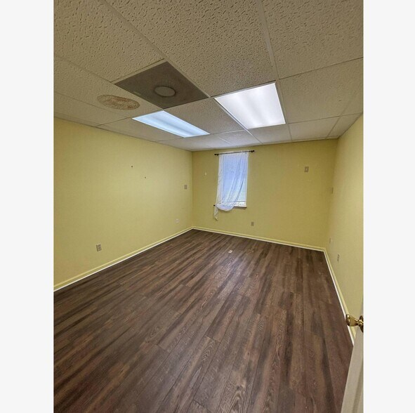 More Photos Of 120 Ponderosa Dr, Christiansburg Medical For Lease