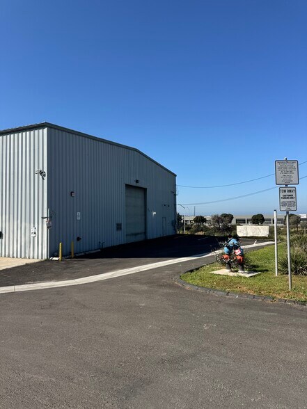 More Photos Of 819 Anita St, Chula Vista Warehouse For Lease