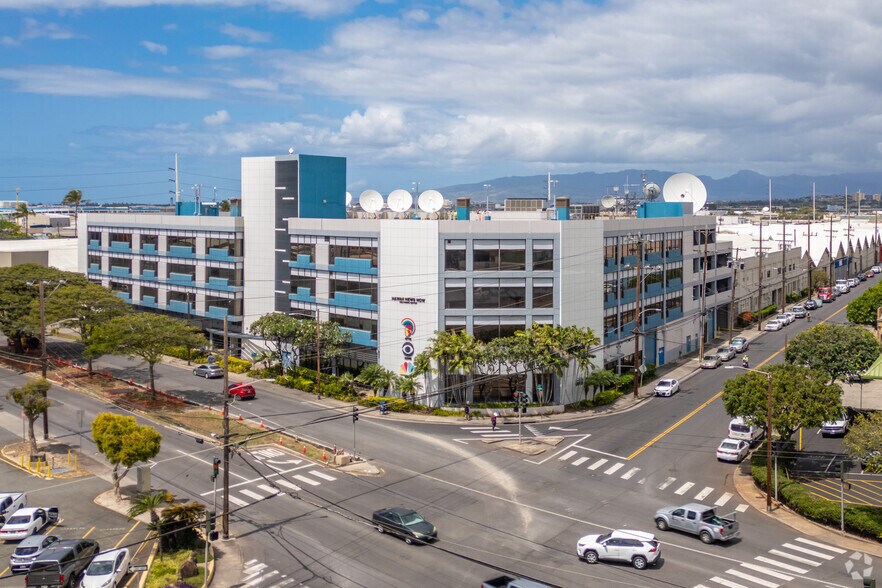 More Photos Of 420 Waiakamilo Rd, Honolulu Office For Lease