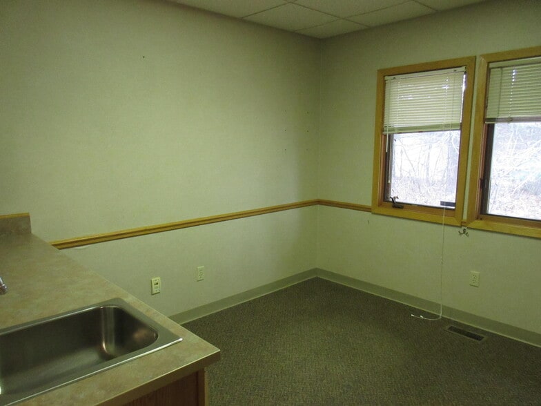 More Photos Of 1787 Wagner Ave, Muskegon Medical For Sale