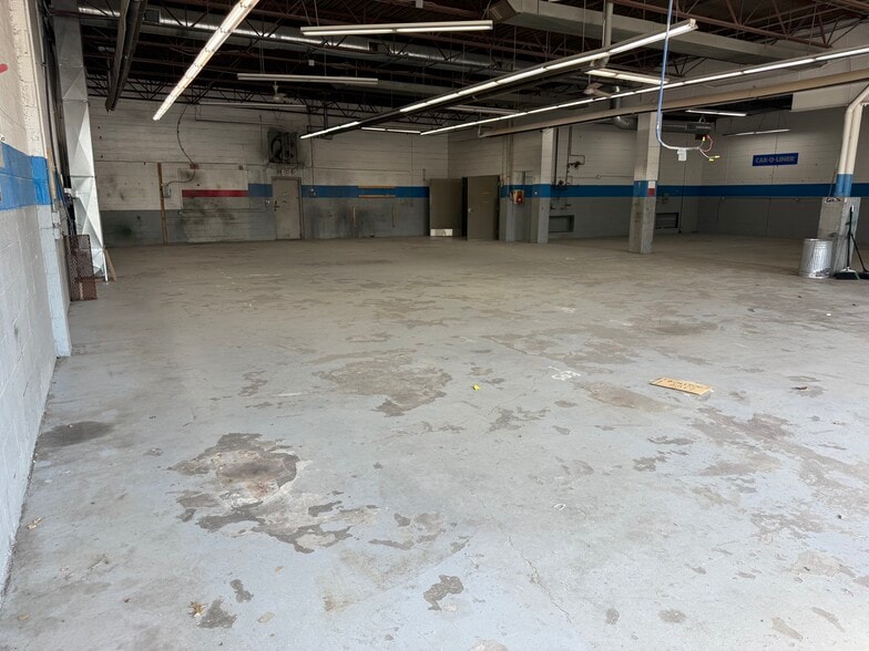 More Photos Of 7 Van Zant Street, Norwalk Office For Sale