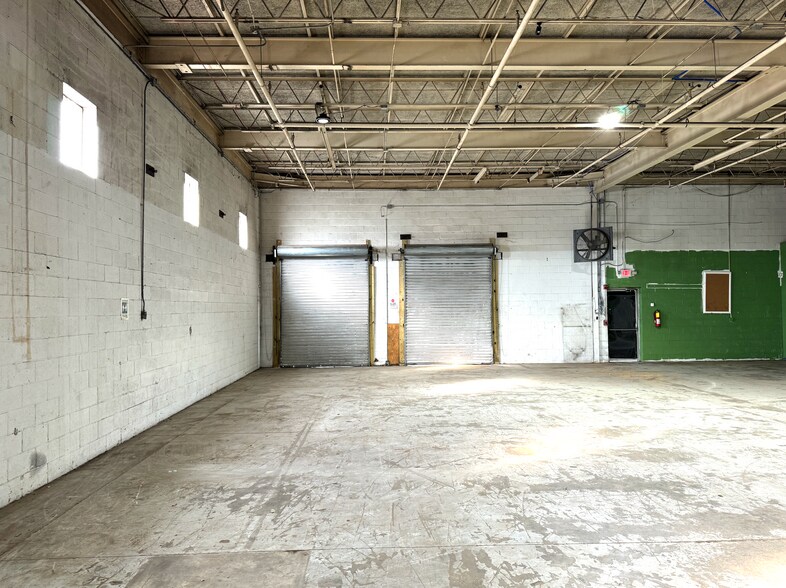 More Photos Of 7468 Jonesboro Rd, Jonesboro Warehouse For Sale