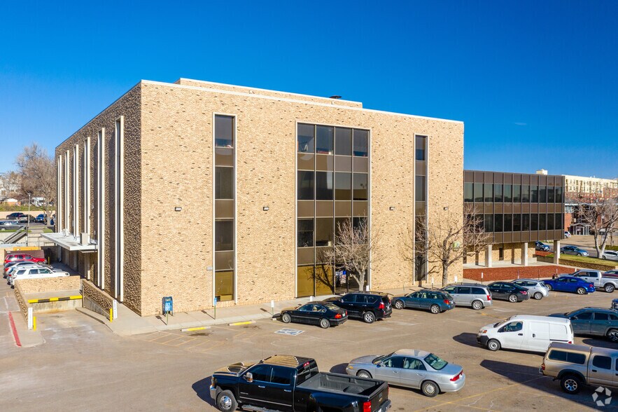 More Photos Of 2490 W 26th Ave, Denver Medical For Lease