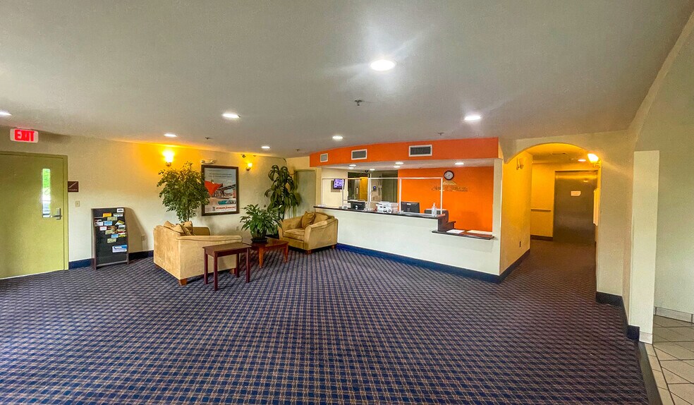 More Photos Of 105 Lamar St, Houma Hotel For Sale