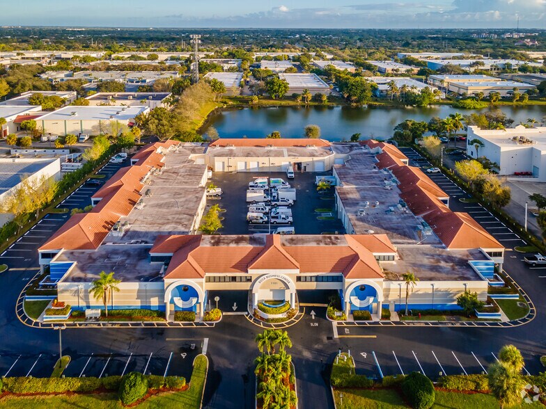 More Photos Of 1181 S Rogers Cir, Boca Raton Research And Development For Lease