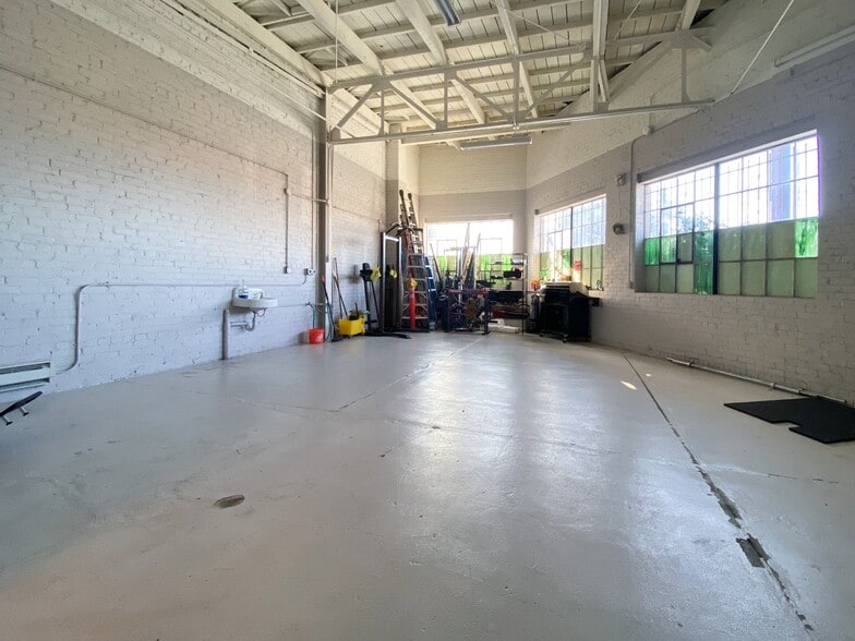 More Photos Of 2515 Seminary Ave, Oakland Health Club For Sale