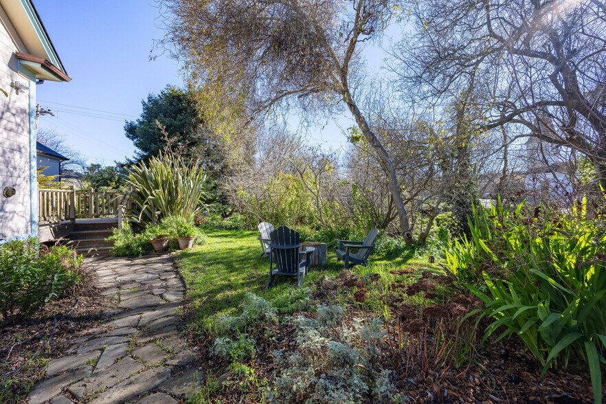 More Photos Of 393 Stage Rd, Pescadero Hospitality For Sale