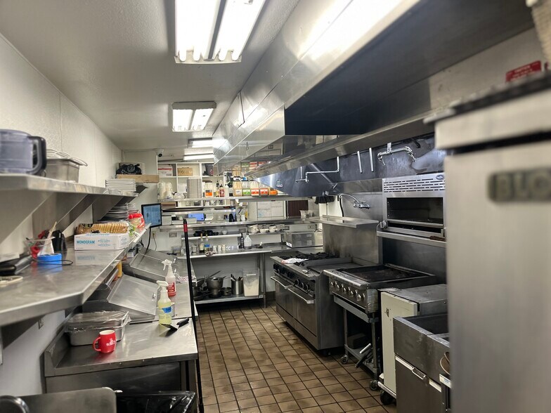 More Photos Of 1201 Market St, Redding Restaurant For Sale