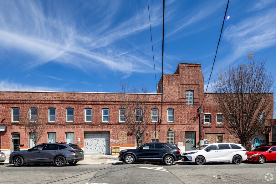 More Photos Of 17 New York Ave, Newark Warehouse For Lease