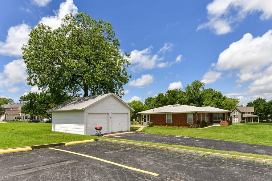 More Photos Of , Mansfield Unknown For Sale