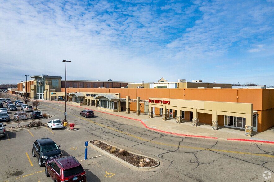 More Photos Of 4101 W Division St, Saint Cloud Coworking Space