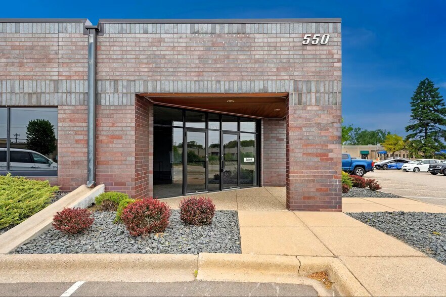 Primary Photo Of 550-600 County Road D W, New Brighton Light Distribution For Lease