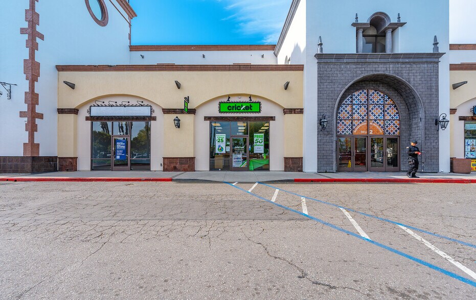 More Photos Of 11215-11389 Long Beach Blvd, Lynwood Unknown For Lease