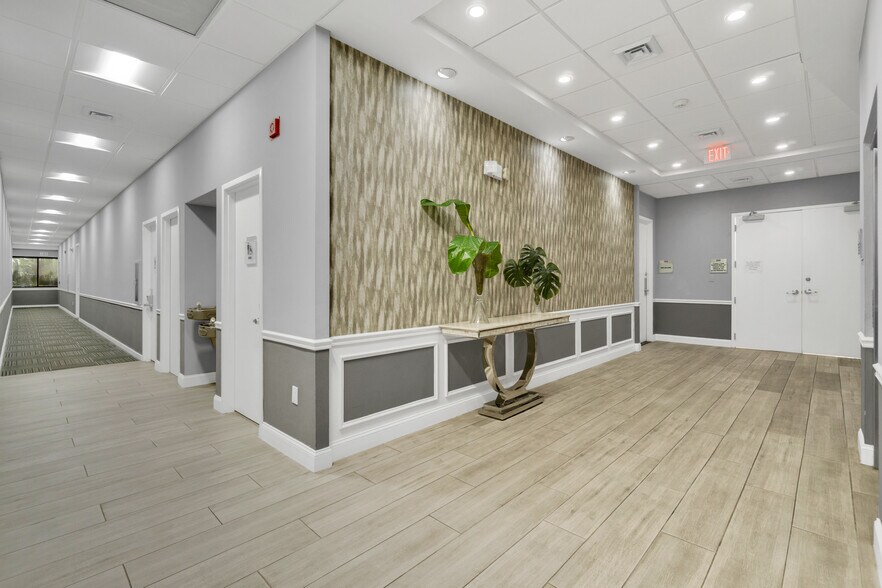 More Photos Of 6360 NW 5th Way, Fort Lauderdale Office For Lease