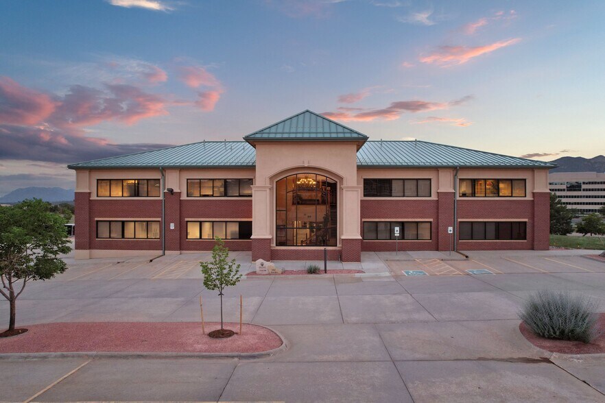 Primary Photo Of 12265 Oracle Blvd, Colorado Springs Coworking Space