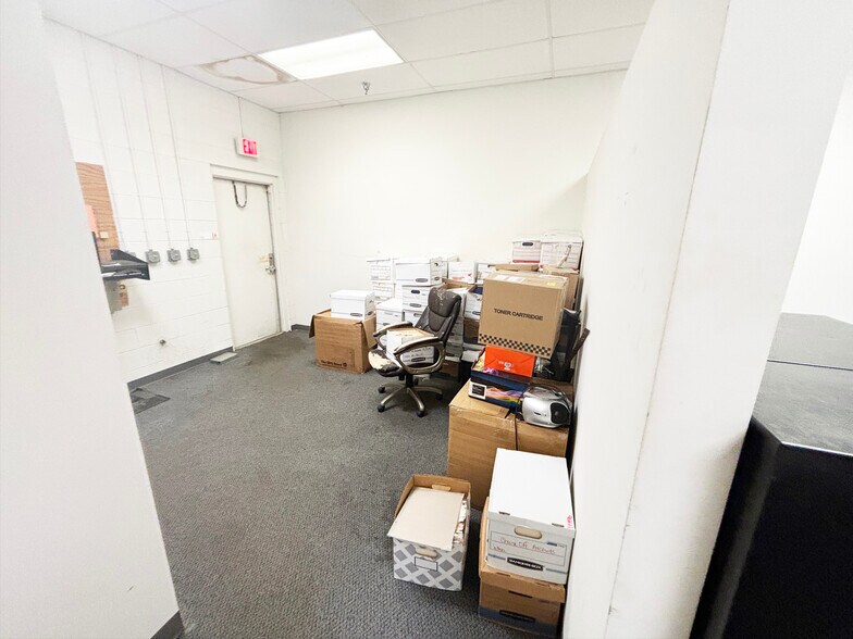 More Photos Of 3025 Ashley Town Center Dr, Charleston Unknown For Lease