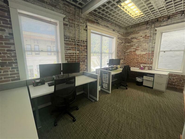 More Photos Of 110 S Kentucky Ave, Lakeland Office For Lease