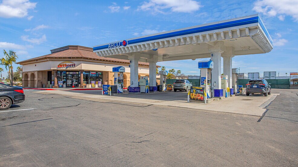 Primary Photo Of 1187 W San Marcos Blvd, San Marcos Service Station For Sale