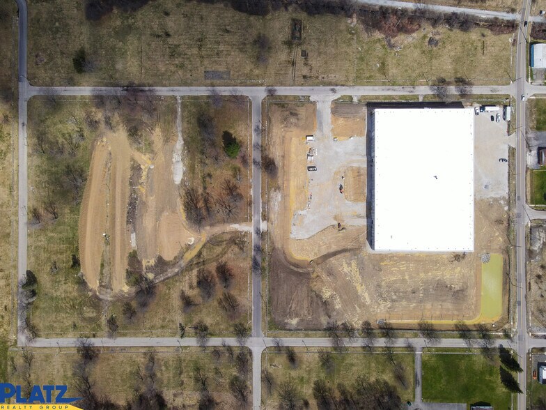 More Photos Of 0 Nevada Ave SW, Warren Distribution For Lease