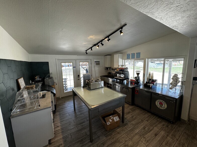 More Photos Of 101 Montgomery St, Idaho City Storefront Retail Residential For Sale