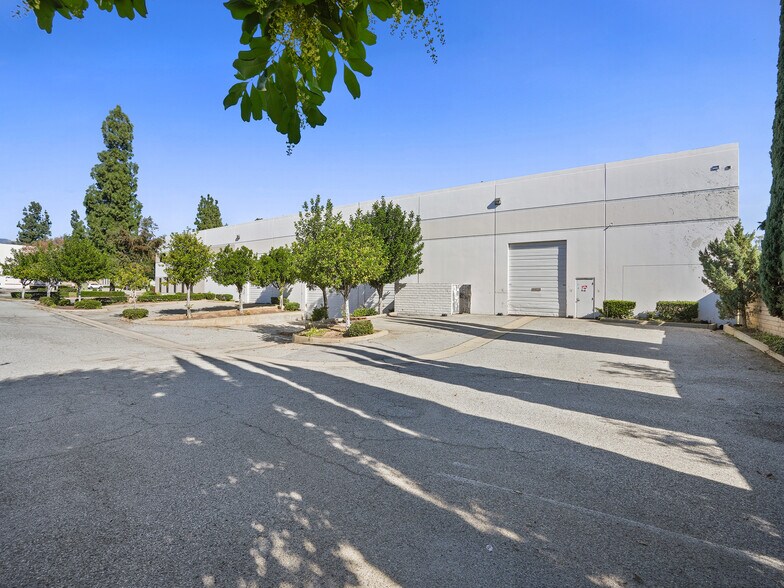 More Photos Of 970 Brighton Ct, San Dimas Distribution For Sale