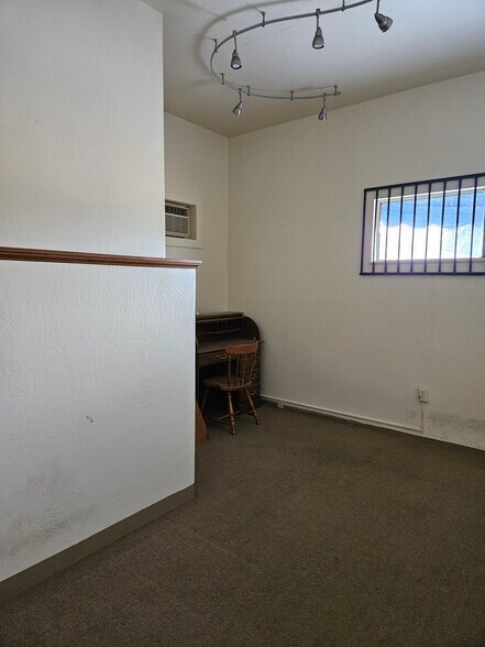 More Photos Of 418 McHenry Ave, Modesto Storefront For Sale