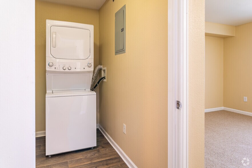 More Photos Of 10754 Belle Creek Blvd, Henderson Apartments For Lease