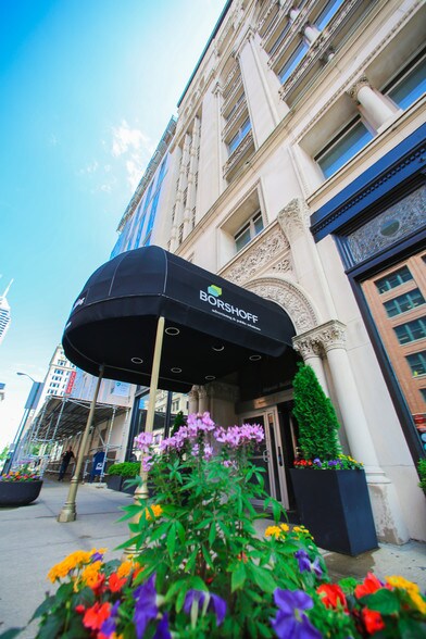 More Photos Of 47 S Pennsylvania St, Indianapolis Office For Lease