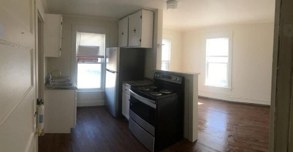 More Photos Of 2733 Dartmouth College, North Haverhill Apartments For Sale