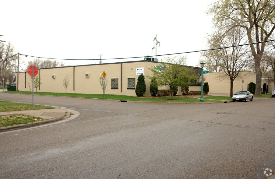 More Photos Of 1642 Carroll Ave, Saint Paul Light Manufacturing For Lease