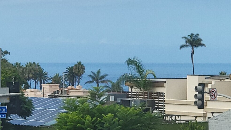 Primary Photo Of 737 Pearl St, La Jolla Medical For Lease