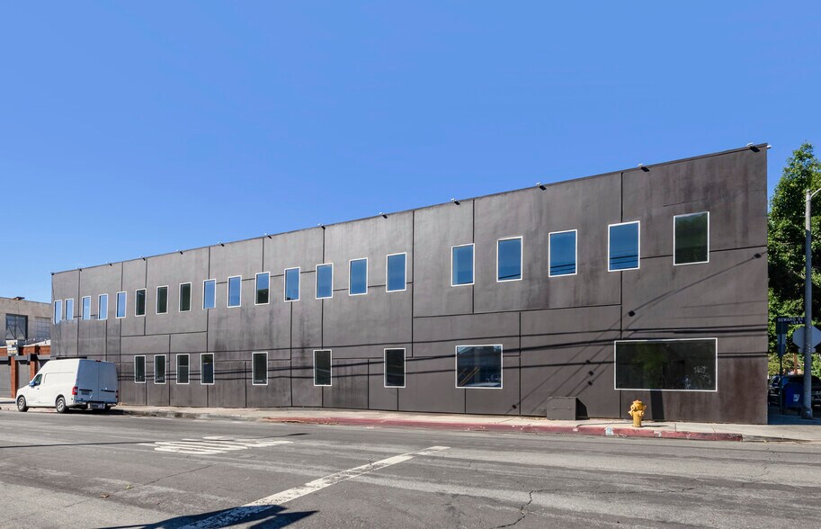 Primary Photo Of 6600 Lexington Ave, Los Angeles Loft Creative Space For Lease